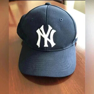New York Yankees Baseball Cap - Velcro back -  Youth MLB OC Sports